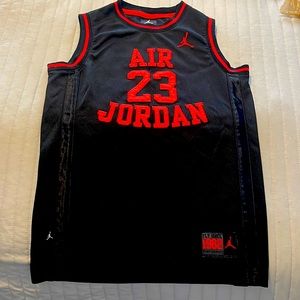 NIKE JORDAN 23 Legacy Mesh Black Red Basketball Jersey Tank Top Youth M 🏀